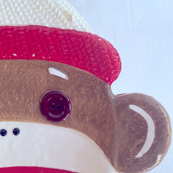 Gently Used  Beautiful Set Of 6  Ceramic Serving Plates& Candy Holder Christmas - Picture 7 of 16